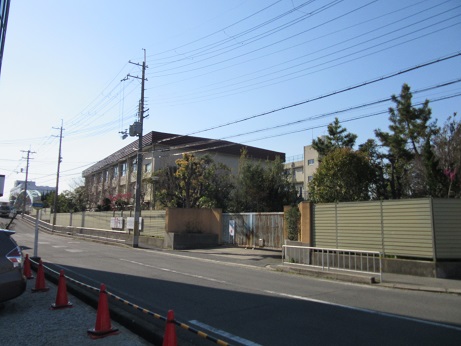 東大阪市立 藤戸小学校